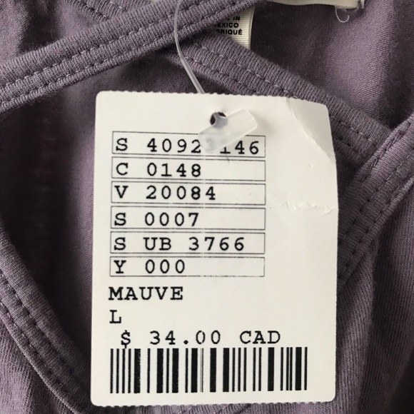 NWT UO tanktop - Picture 3 of 3